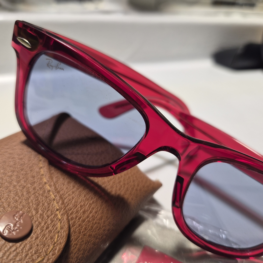 Ray Ban Original Wayfarer Colorblock Sunglasses in Red Womens